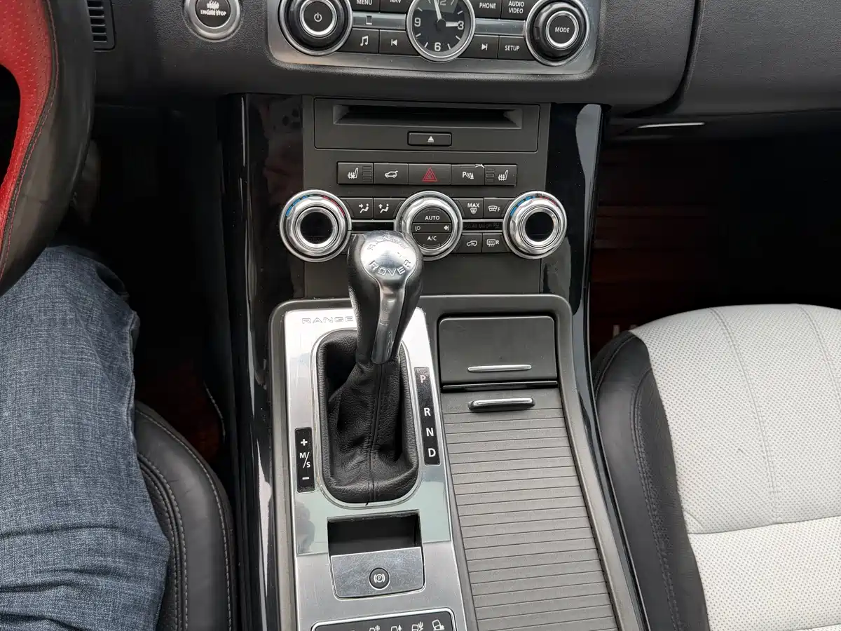 Land Rover Range Rover Sport 2013 5.0 NA V8 HSE Red Limited Edition фото 15