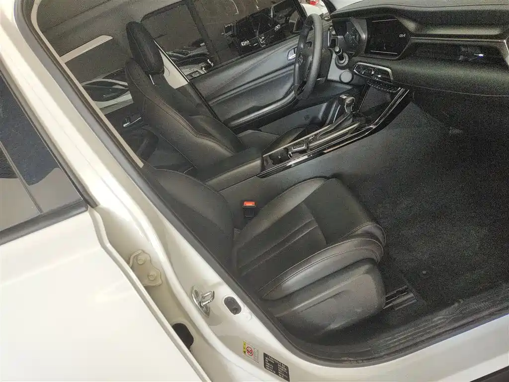 GAC Trumpchi Trumpchi GS4 2020 270T Automatic Elite Tech Version фото 17