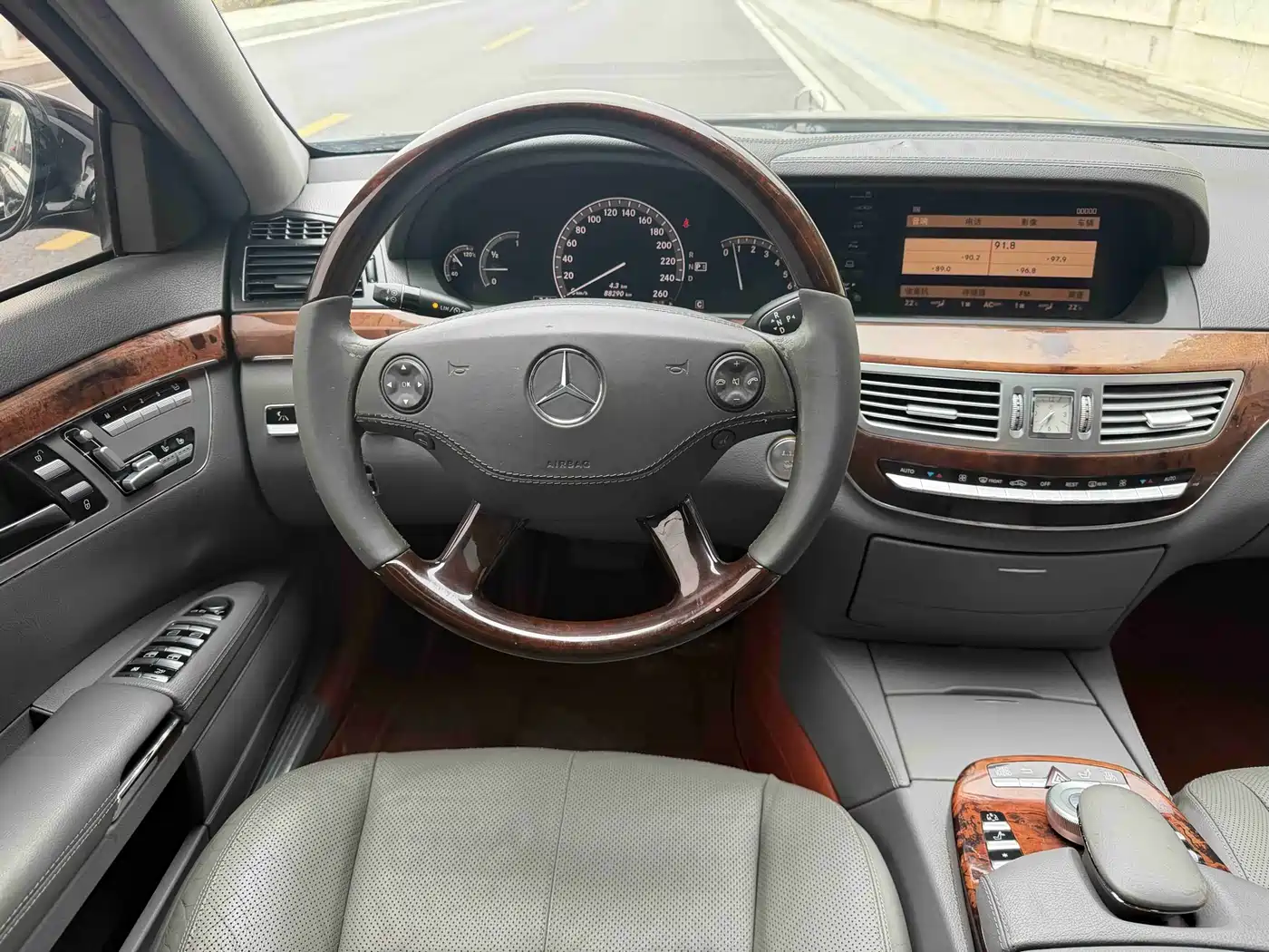 Mercedes-Benz S-Class 2008 Model S 500 L 4MATIC фото 9