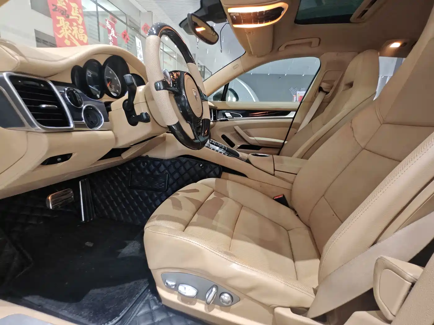 Porsche Panamera 2010 Model Panamera 4S 4.8L фото 7