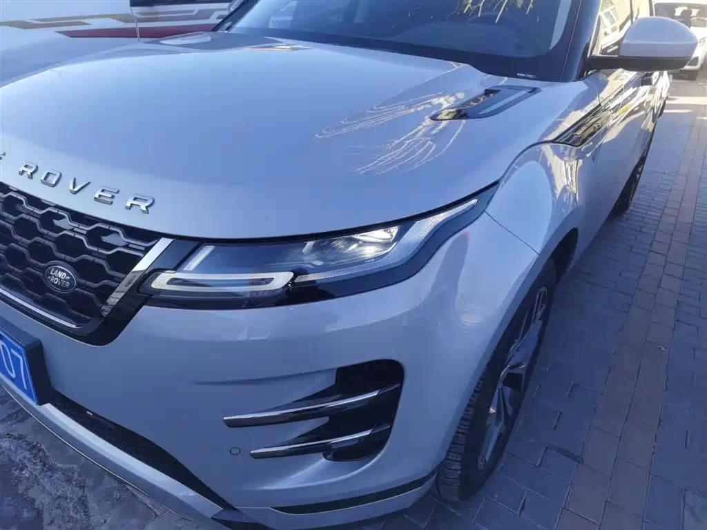 Land Rover Range Rover Evoque 2021 Range Rover Evoque L 249PS R-Dynamic HSE Luxury Edition фото 24