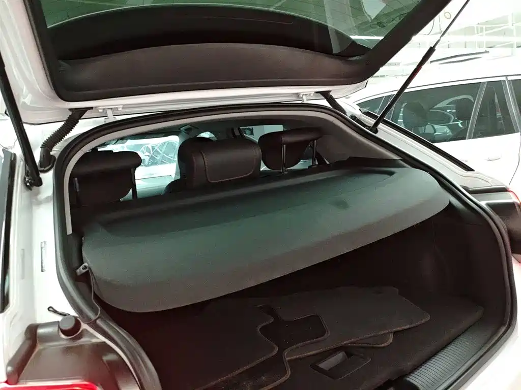Audi Q2L 2023 35TFSI Progressive Dynamic фото 9