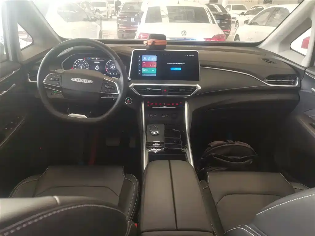 SAIC Maxus Maxus G50 2023 PLUS 1.5T Automatic Escort Edition фото 10