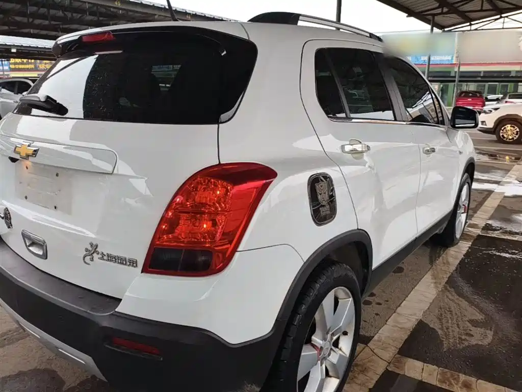 Chevrolet Trax 2014 1.4T Automatic 2WD Luxury фото 7