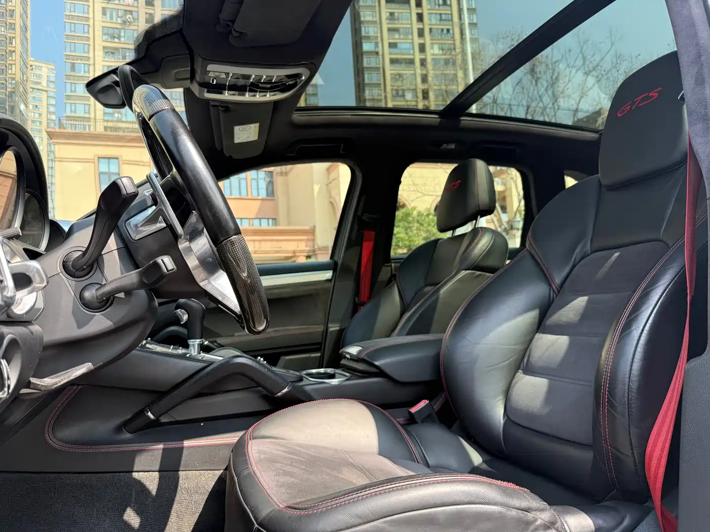 Фото 9 - Porsche Cayenne