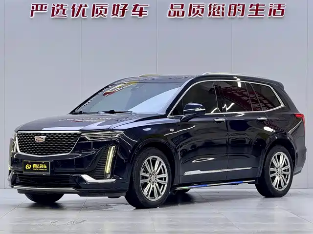 CADILLAC XT6