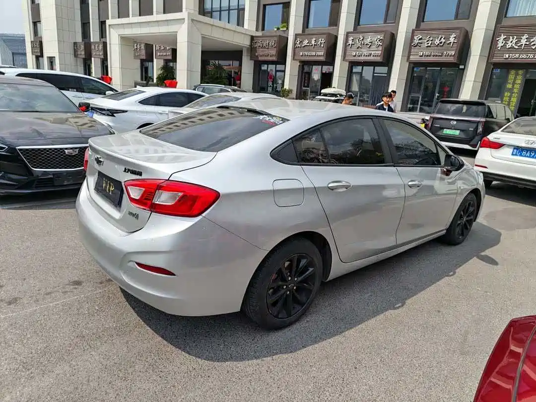 Chevrolet Cruze 2018 Redline 320 Automatic Pioneer Edition фото 2