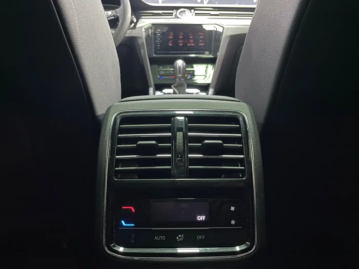 Volkswagen FAW-Volkswagen CC 2020 330TSI Glamour Version China VI фото 8