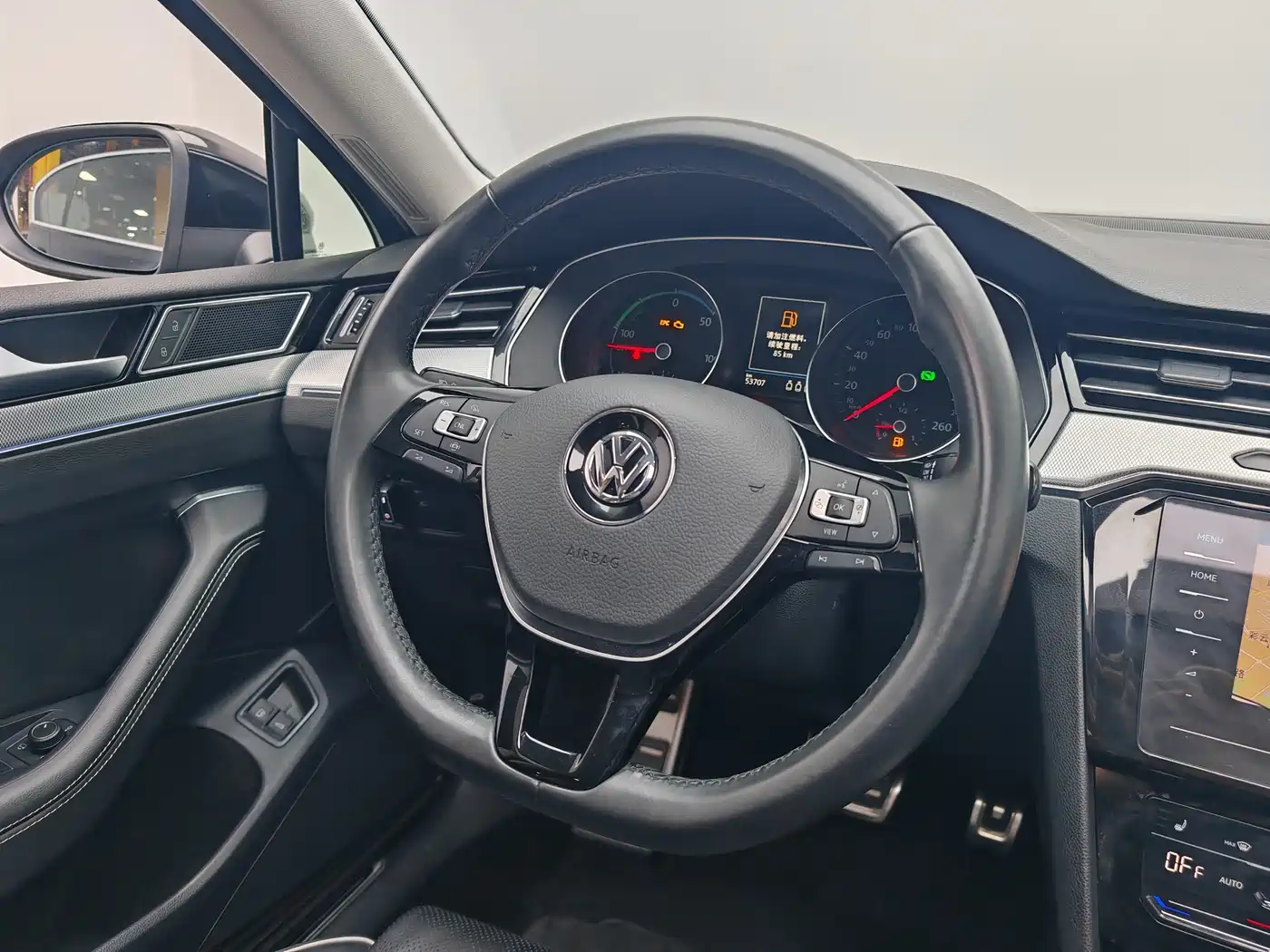Volkswagen Magotan GTE Plug-in Hybrid 2020 GTE Luxury фото 16