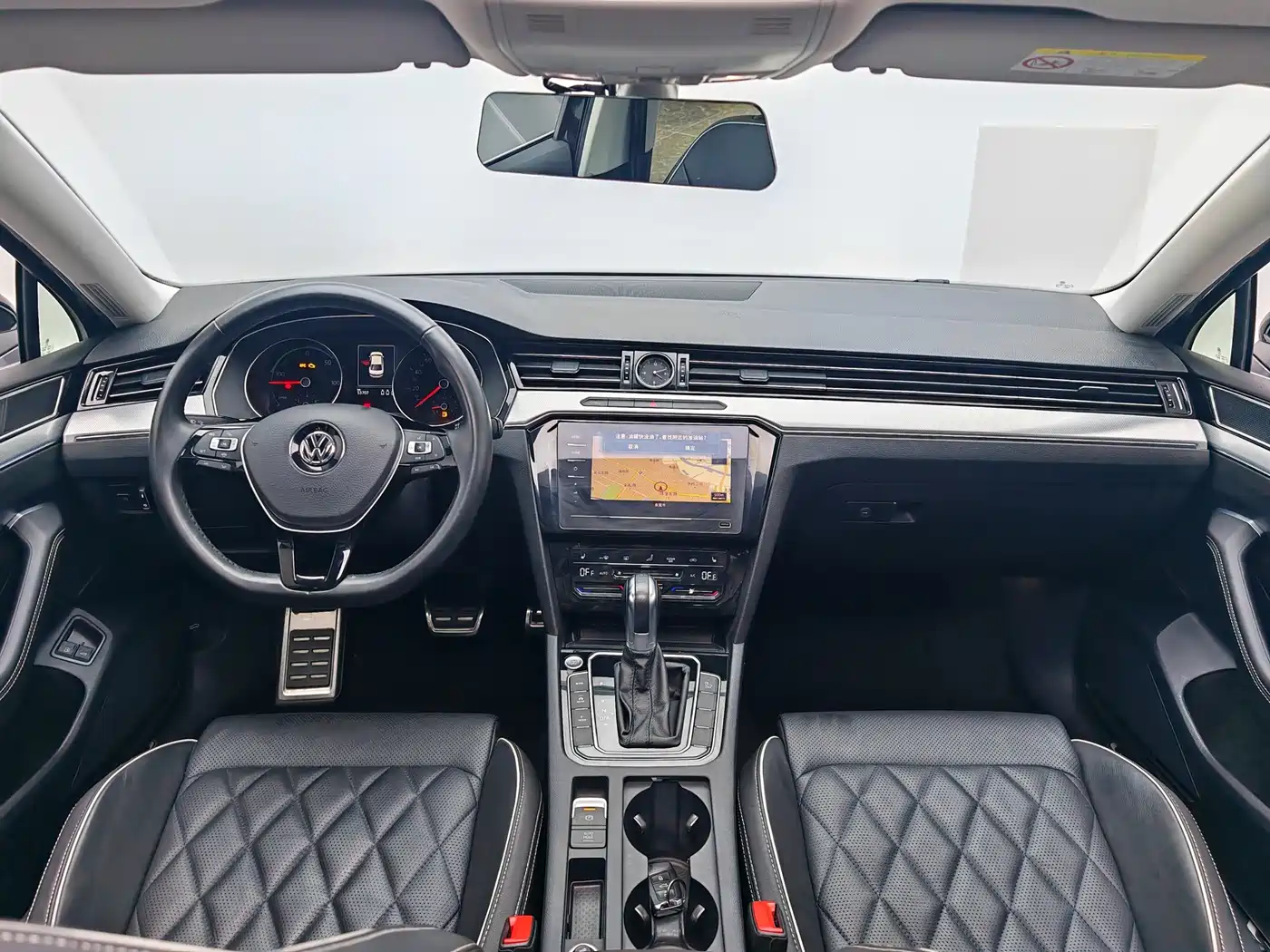 Volkswagen Magotan GTE Plug-in Hybrid 2020 GTE Luxury фото 15