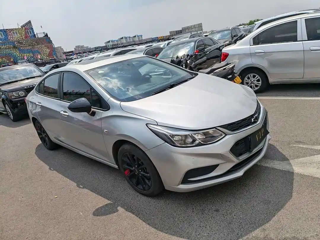 Chevrolet Cruze 2018 Redline 320 Automatic Pioneer Edition фото 4
