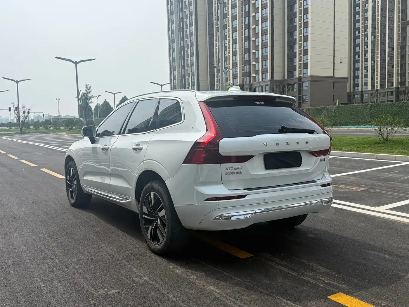 Volvo XC60 2025 2026 Model B5 AWD Smart Elite Luxury
