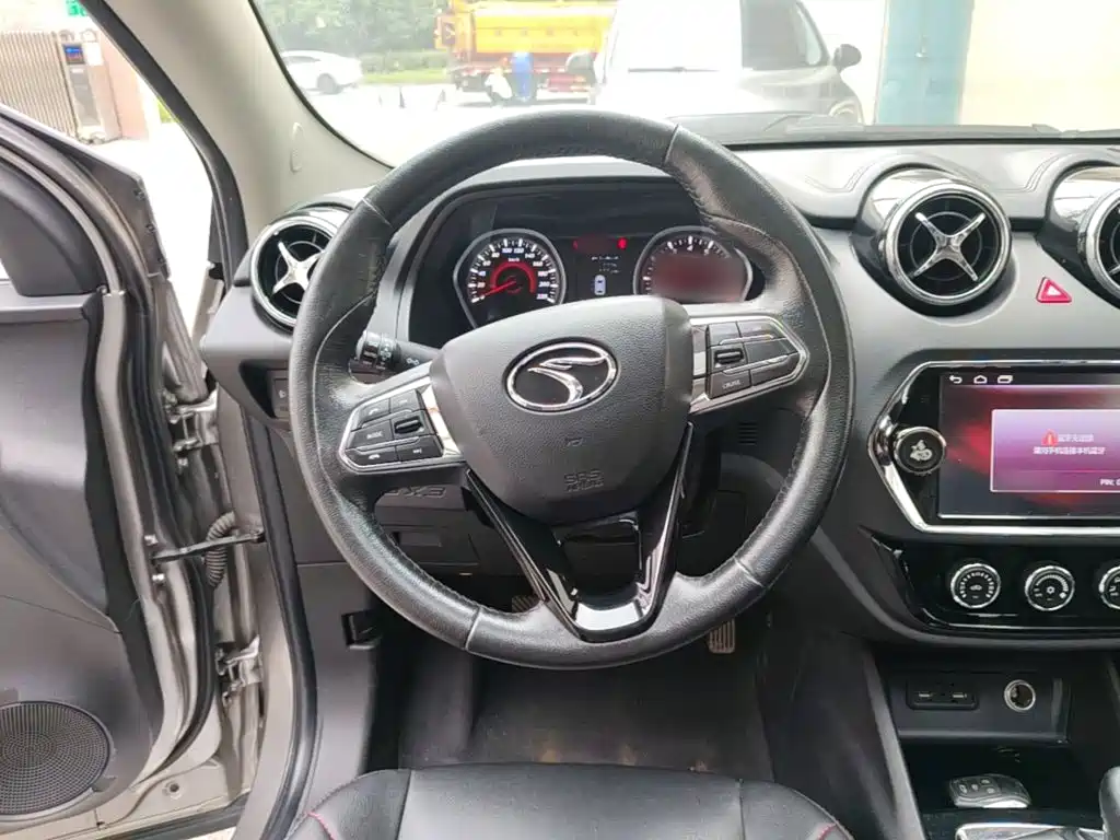 Soueast DX3 2018 2018 1.5L Manual Premium