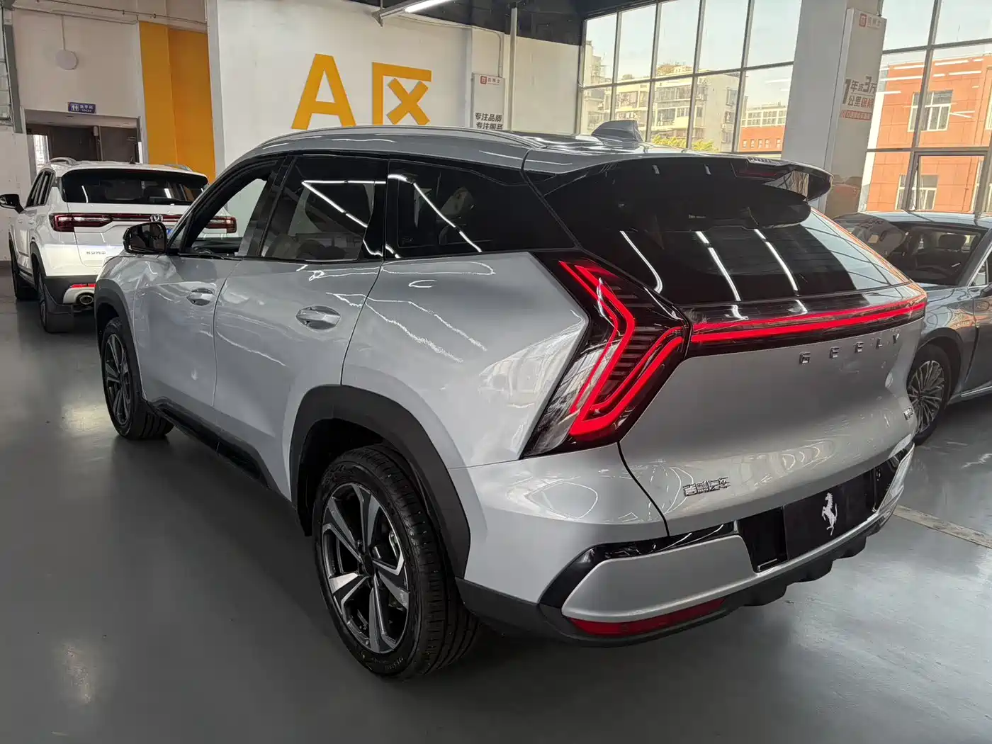 GEELY BOYUE L