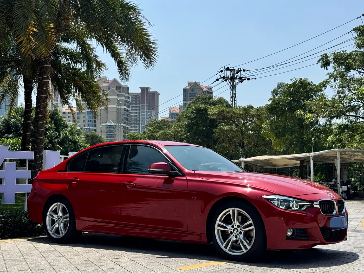BMW 3 Series 2018 320Li Leading M Sport Package фото 3