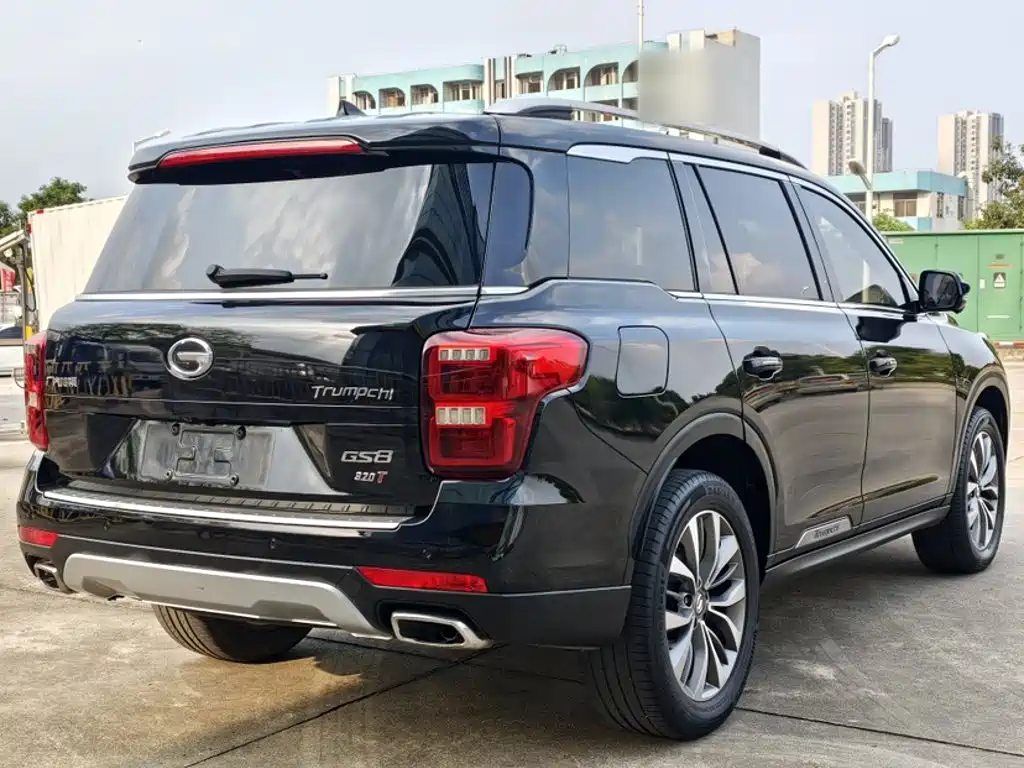 GAC Trumpchi Trumpchi GS8 2017 2017 320T 2WD Luxury Smart Connect (7-seater)