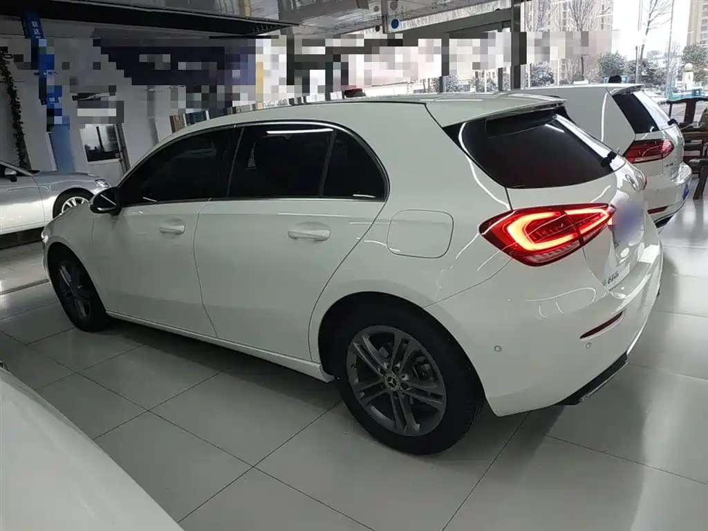 Mercedes-Benz A-Class (Import) 2019 A 200 Dynamic Version фото 21