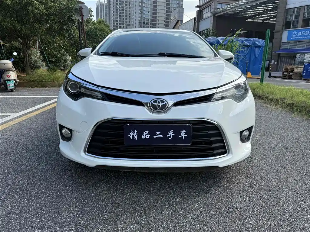 Toyota Levin 2017 Facelift 185T CVT Elite (China V) фото 2