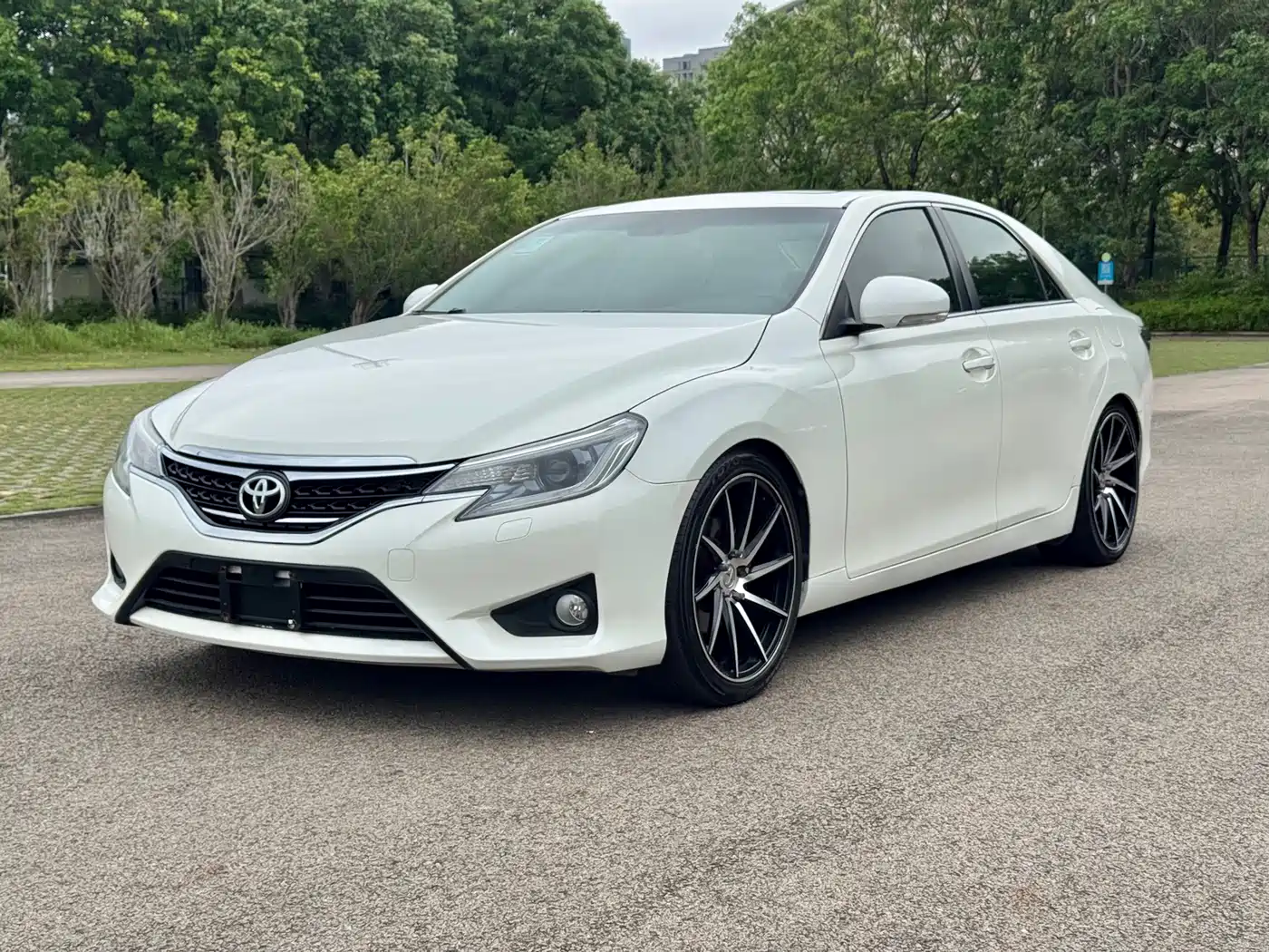Toyota Reiz 2013 2.5V Elite Edition