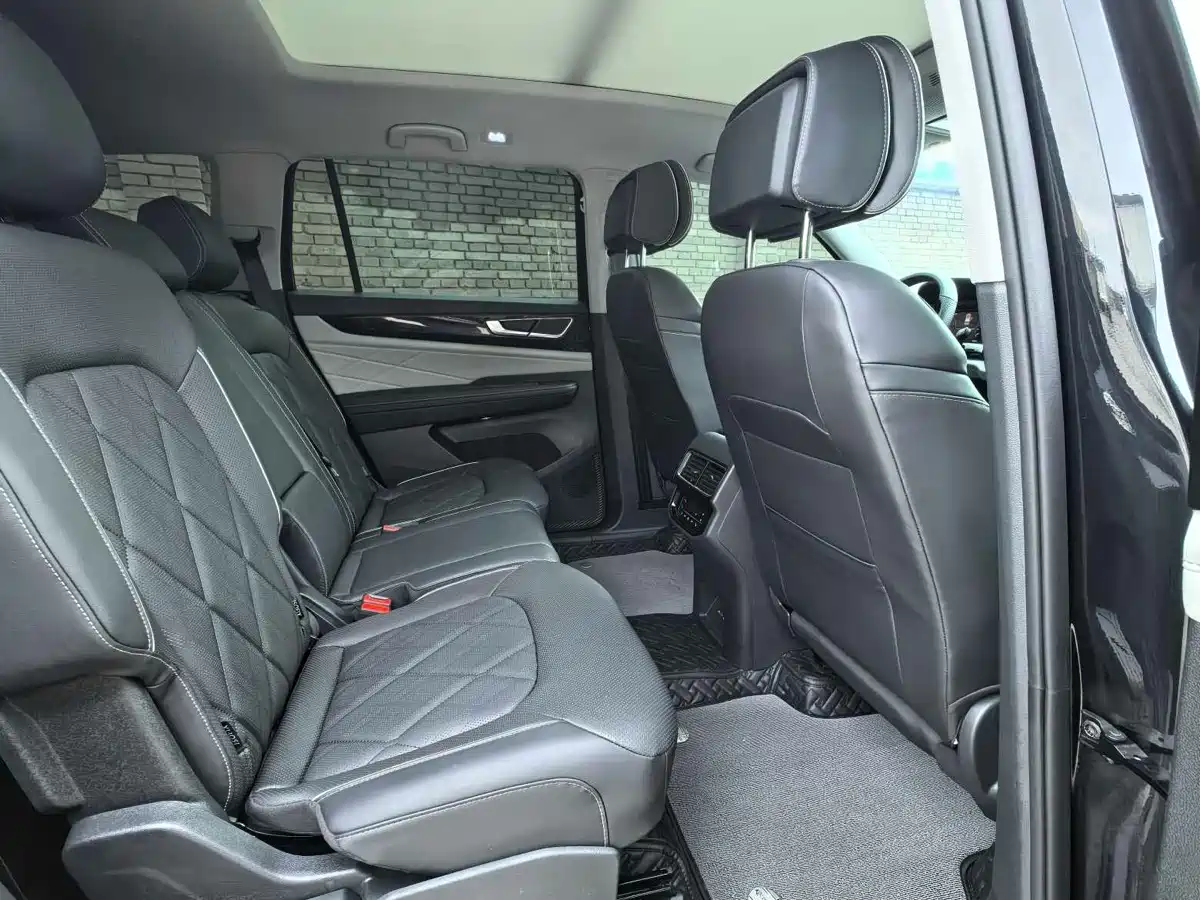 Volkswagen Teramont 2024 380TSI 4WD Prestige Luxury Edition фото 11