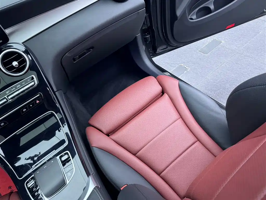 MERCEDES-BENZ GLC COUPE