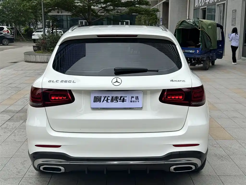 Mercedes-Benz GLC 2020 Facelift GLC 260 L 4MATIC Luxury фото 5