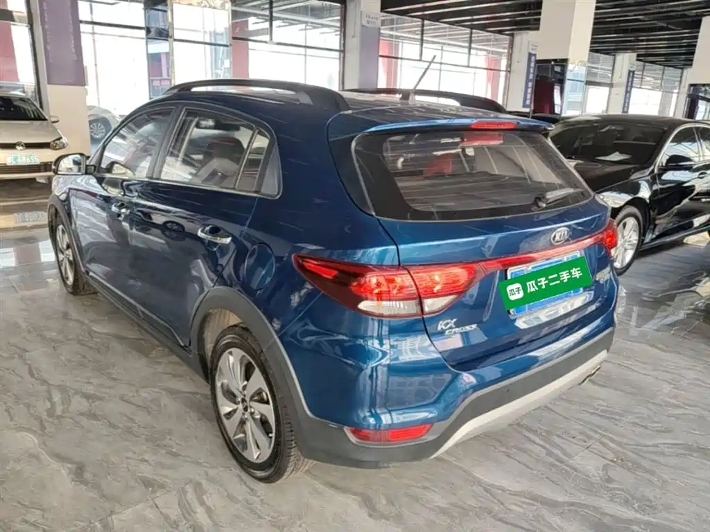 Kia KX CROSS 2018 1.6L Automatic Smart Sunroof Edition фото 5