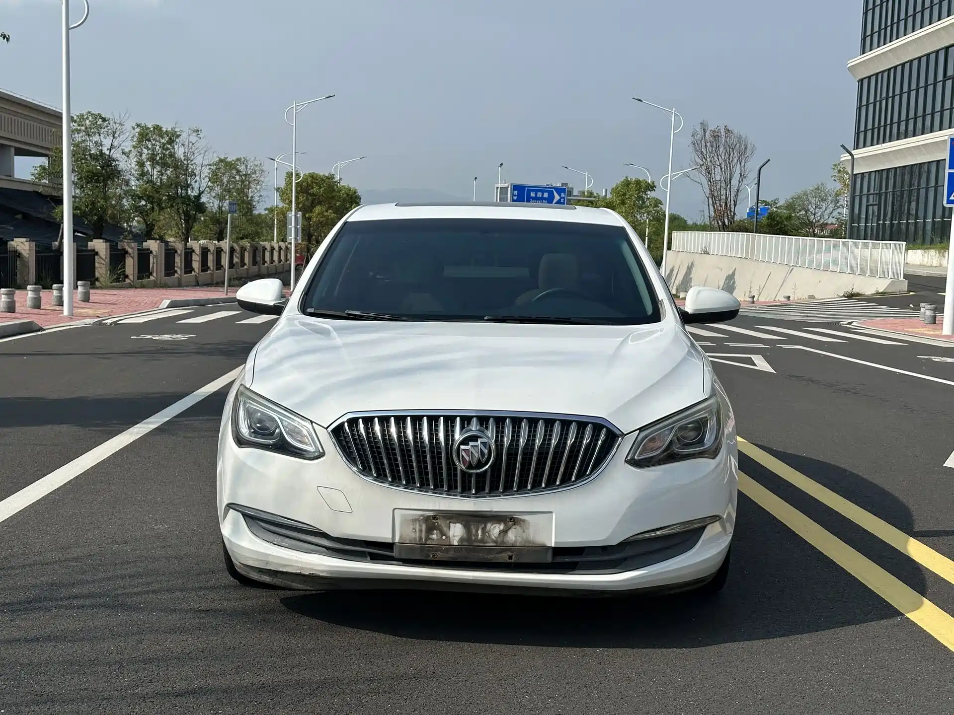 Фото 2 - Buick Excelle