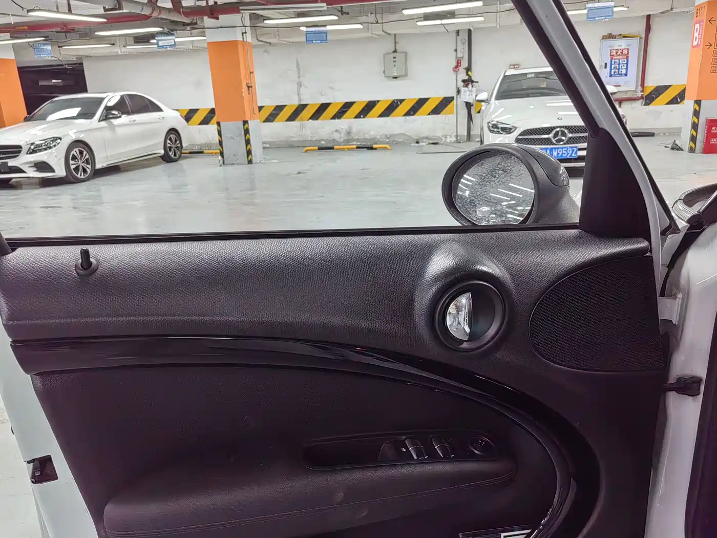 MINI COUNTRYMAN 2014 2014 1.6T COOPER ALL4 Fun