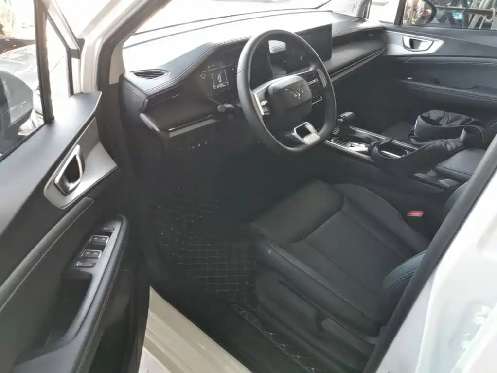 Wuling Motors Wuling Jiachen 2024 2022 1.5T CVT Smart Luxury