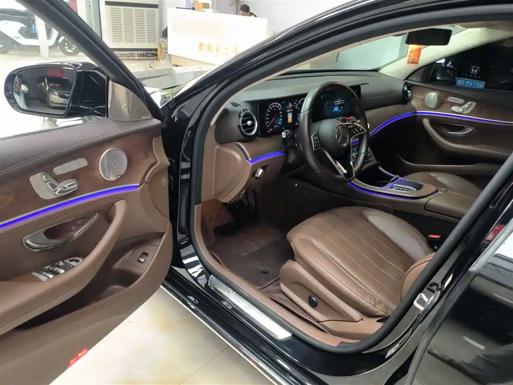 Mercedes-Benz E-Class 2023 Facelift E 300 L Luxury фото 16
