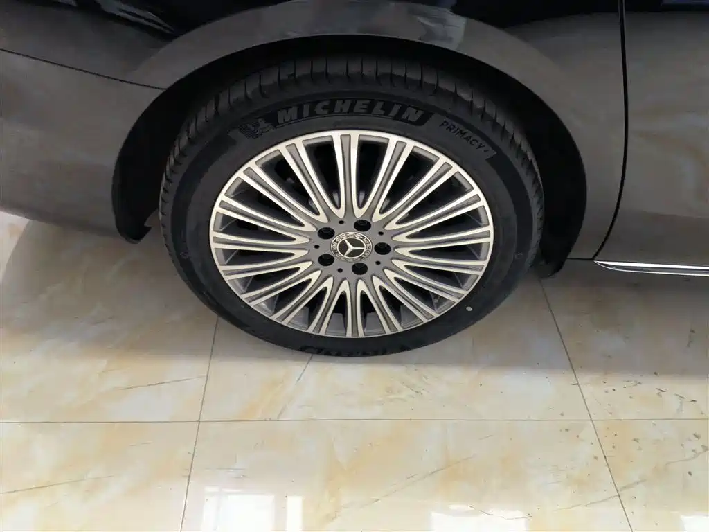 Mercedes-Benz E-Class 2023 Facelift E 300 L Luxury фото 26
