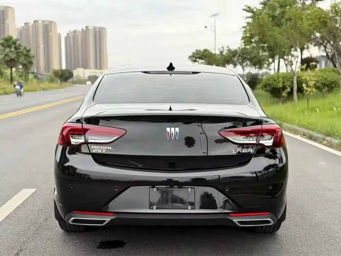 BUICK REGAL