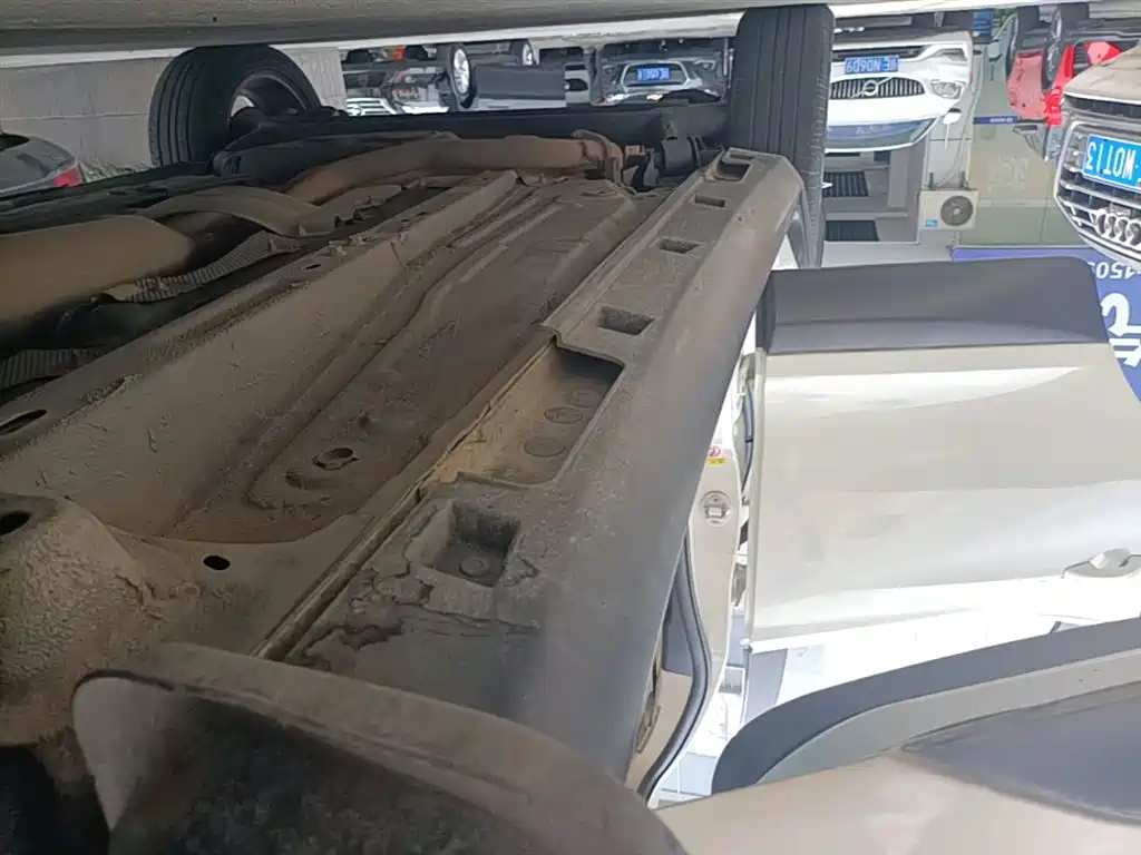 BYD Yuan 2016 1.5L Manual Premium фото 21