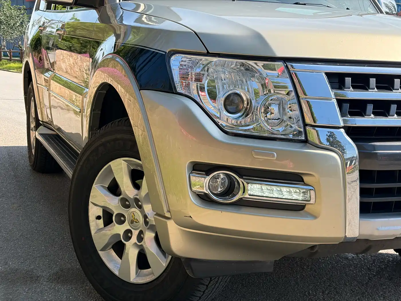 Mitsubishi Pajero (Import) 2016 3.0L Automatic Luxury (China V) фото 13