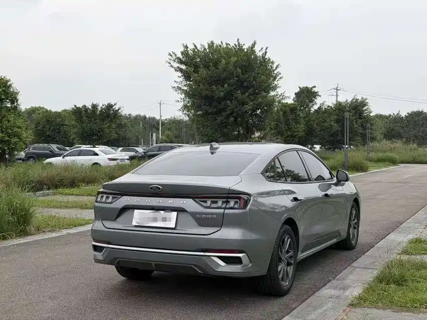 Ford Mondeo 2025 2025 2.0T EcoBoost Luxury