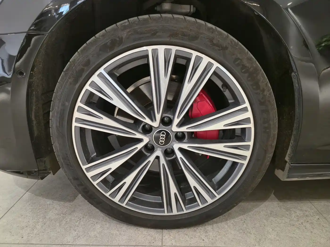 Audi A6L 2025 45 TFSI quattro Premium Sport фото 23