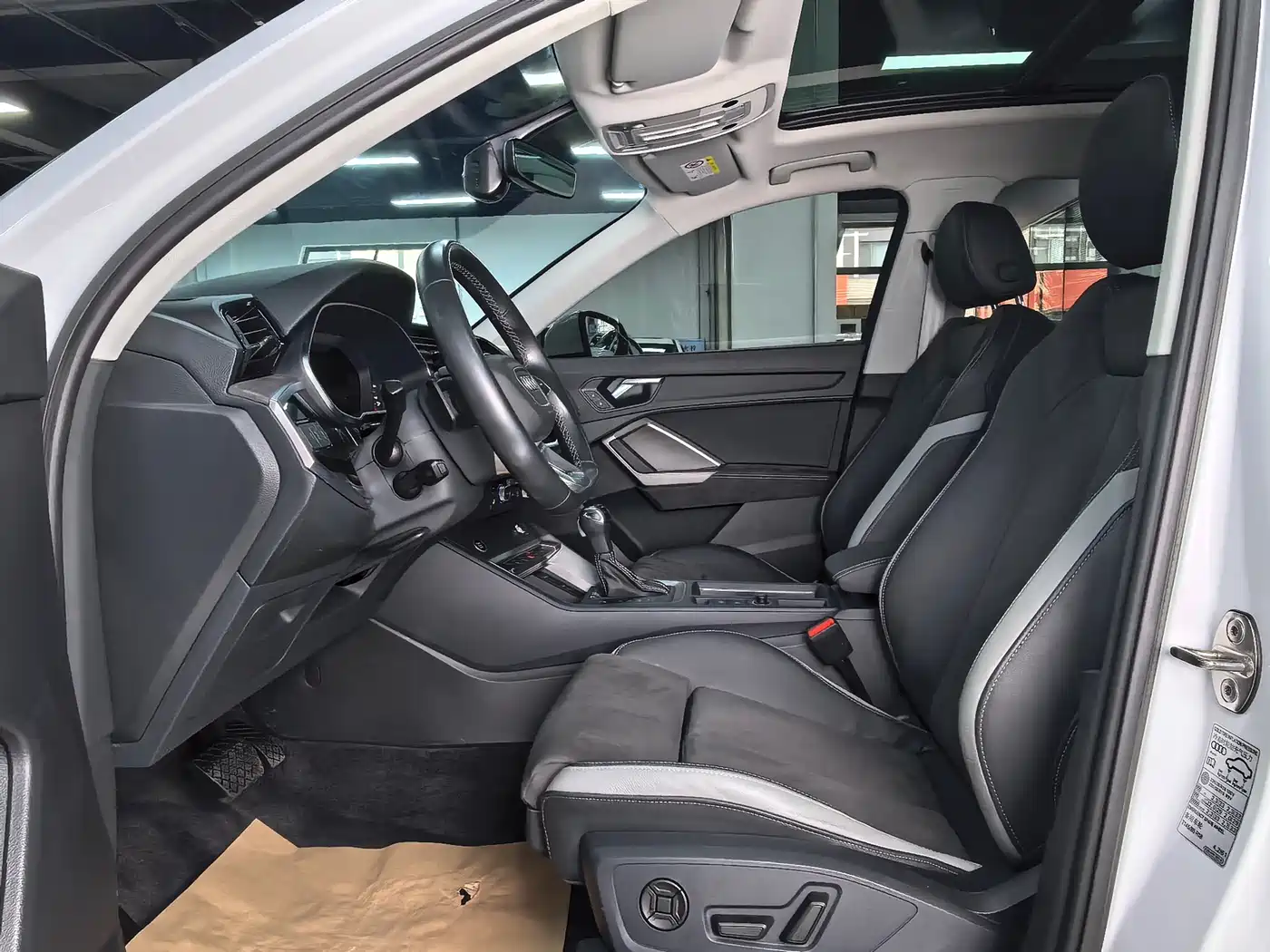 Audi Q3 2023 35 TFSI Fashion Dynamic (1.4T) фото 9