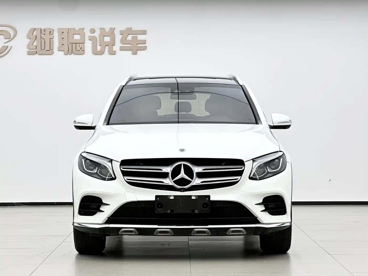Mercedes-Benz GLC 2018 GLC 260 4MATIC Luxury фото 2