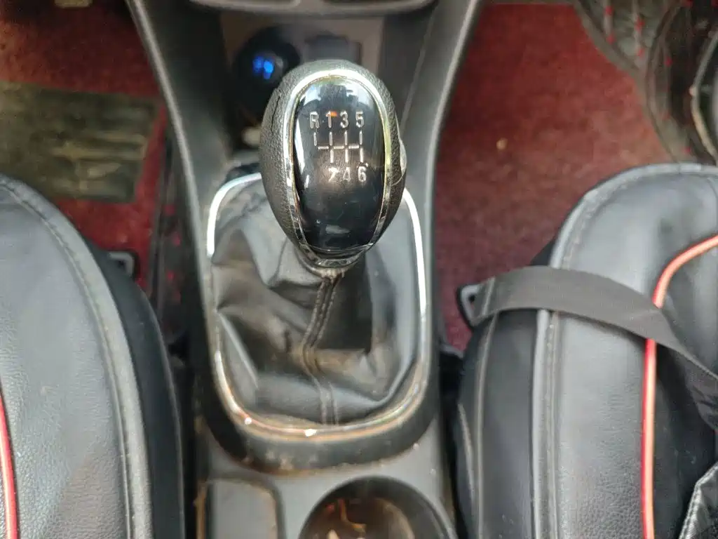 Photo 11 - Buick Encore