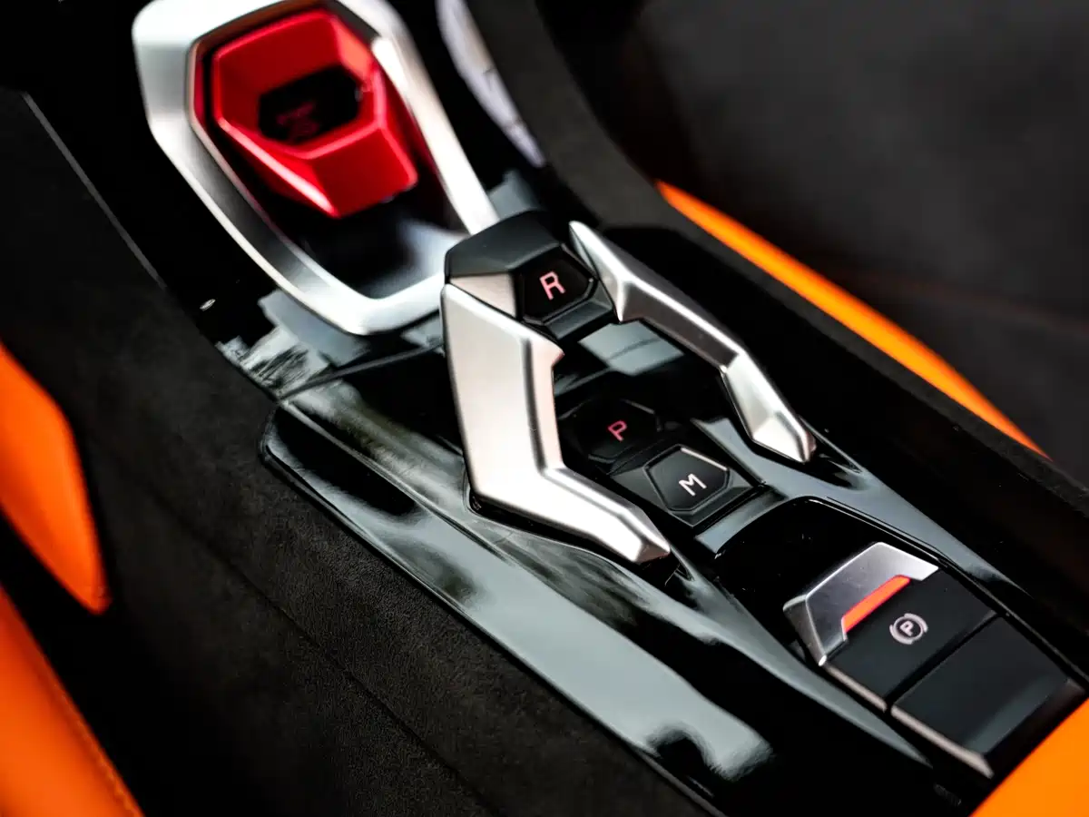 LAMBORGHINI HURACÁN