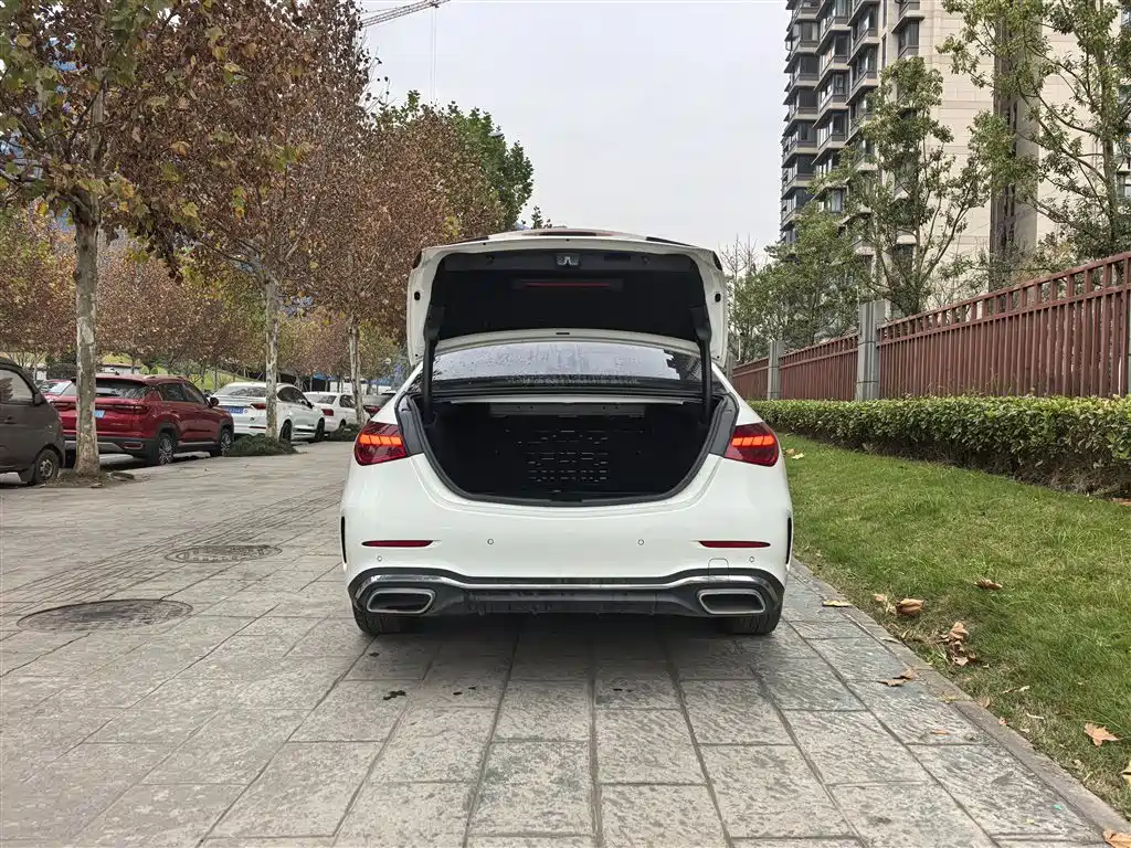 Mercedes-Benz C-Class 2022 C 200 L Sport Version фото 27