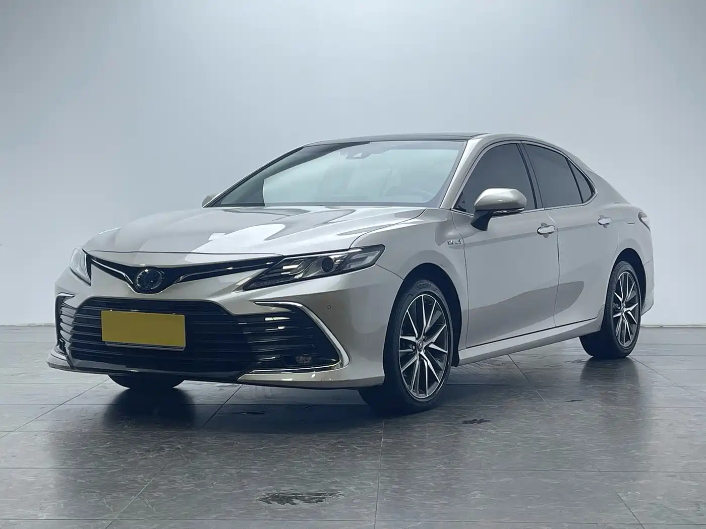 Toyota Camry 2022 2021 Hybrid 2.5HG Luxury Edition