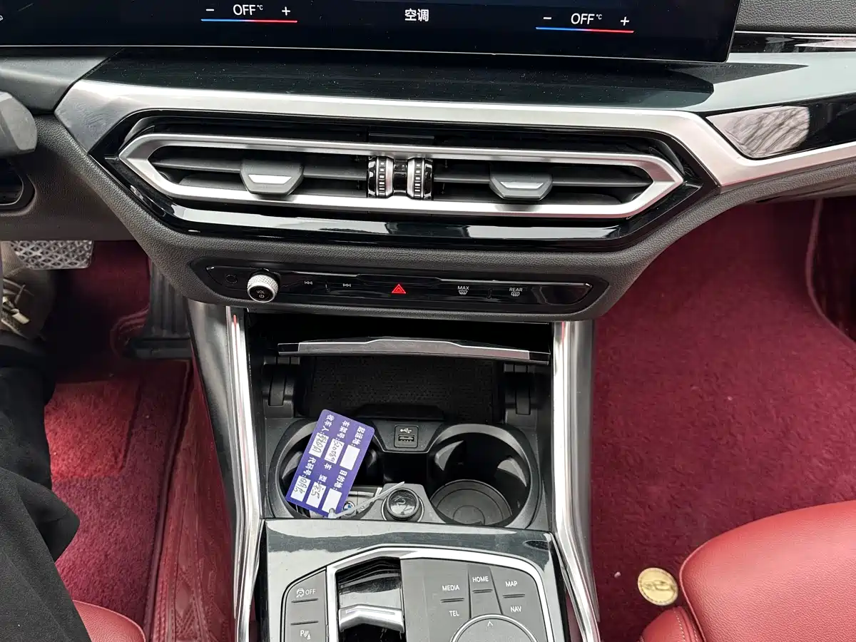 BMW 3 Series 2023 320Li M Sport Package фото 14