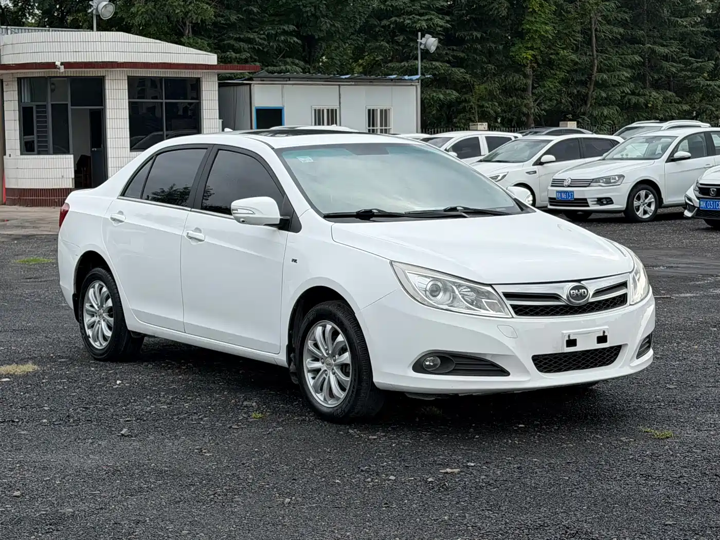 BYD Surui 2013 2013 1.5L Manual Premium