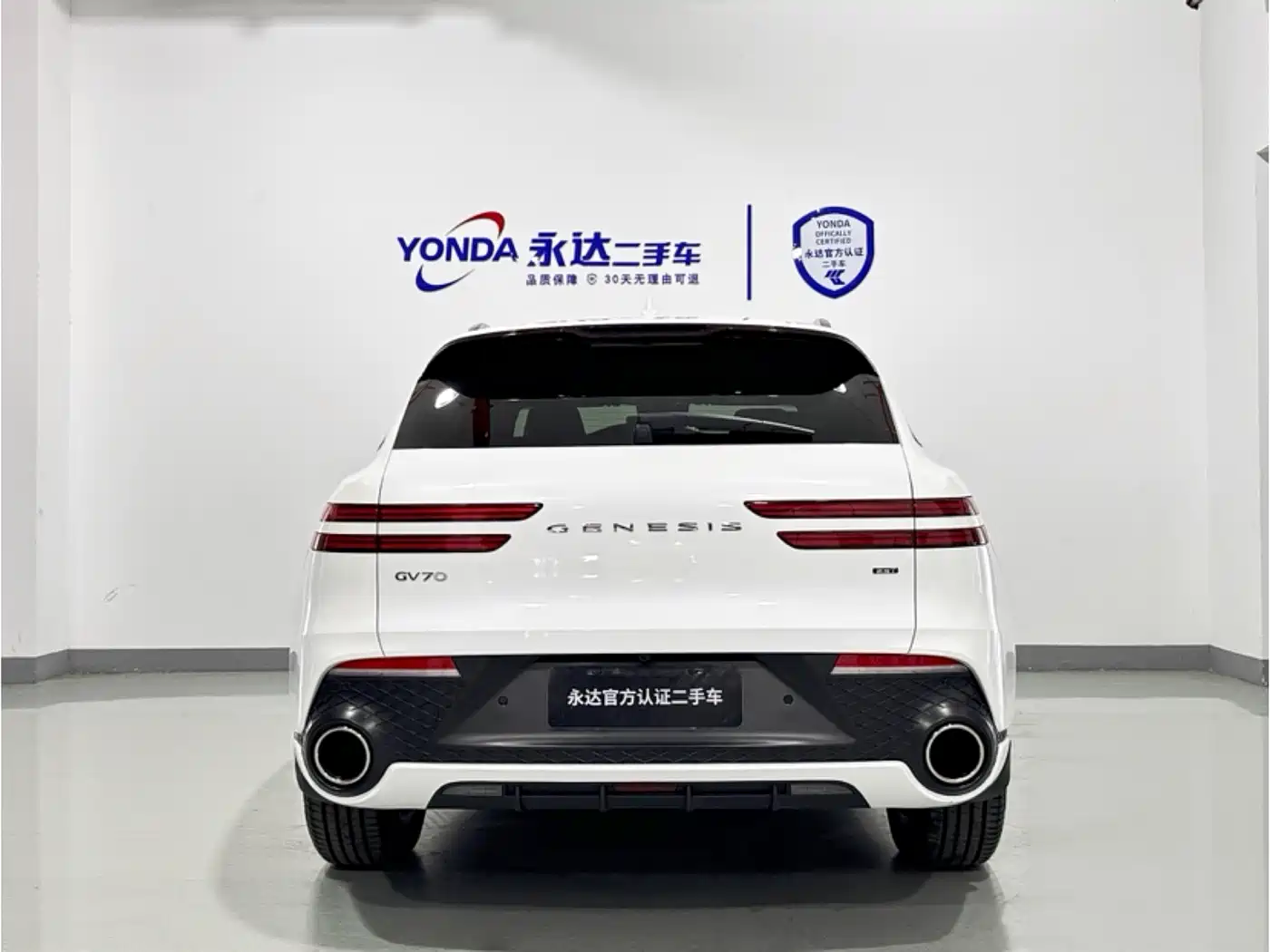 Genesis GV70 2023 2.5T 2WD Luxury Version фото 3