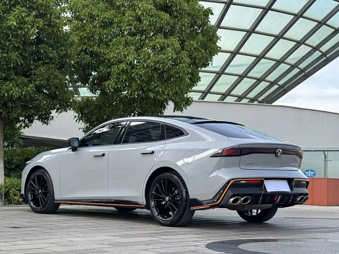 CHANGAN UNI-V