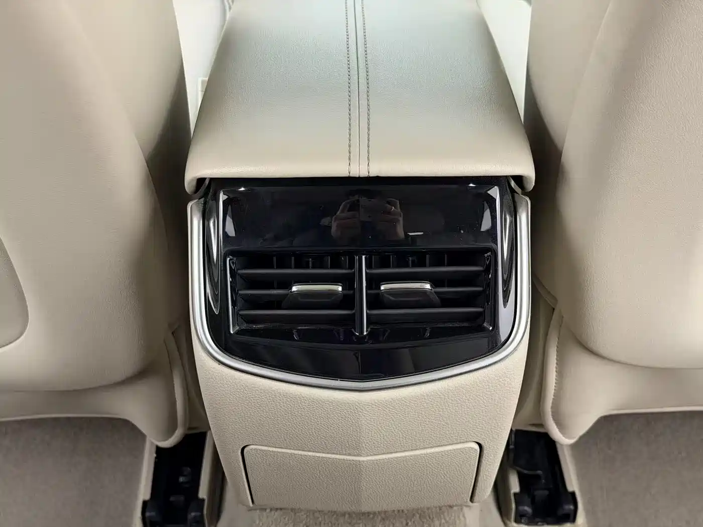 Cadillac XTS 2016 28T Elite фото 19