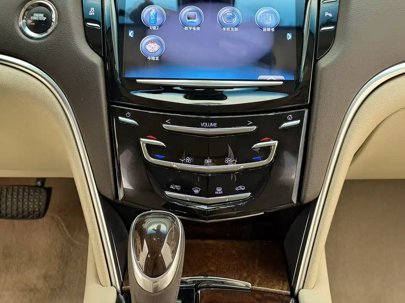Cadillac XTS 2016 28T Elite фото 23