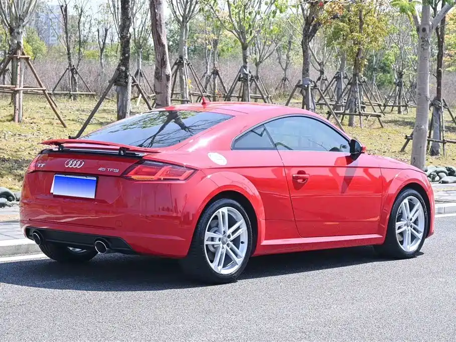 Audi TT 2015 TT Coupe 45 TFSI фото 4